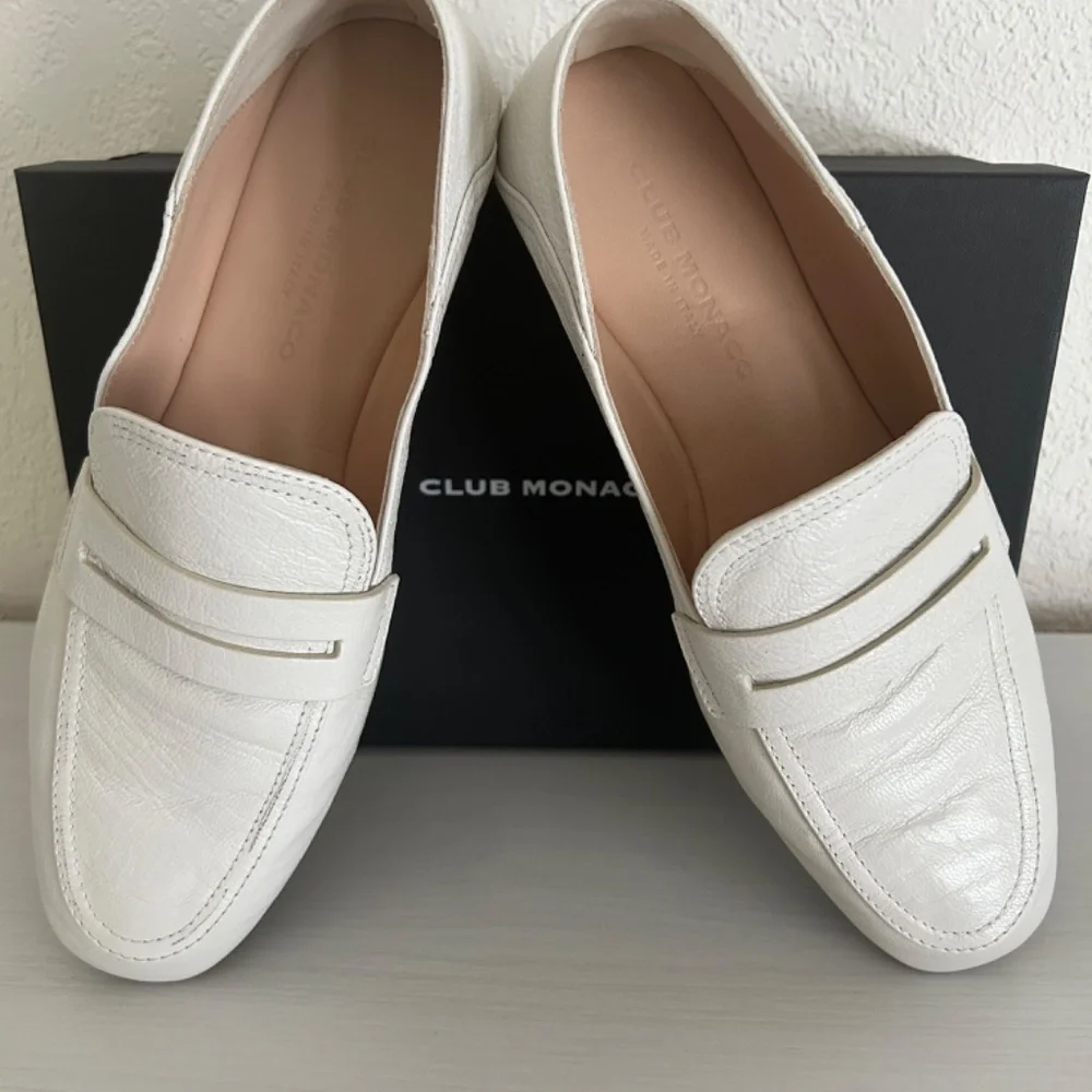 Club Monaco Loafer - Picture 2 of 3